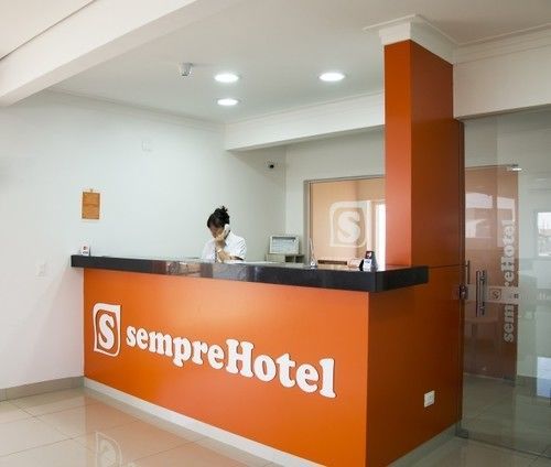 sempreHotel Três Lagoas Exterior foto